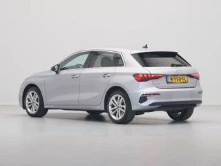 Audi A3 Audi A3 Sportback 40 TFSI e Edition Navigatie Stoelverwarming Side assist Elek. kofferklep Carplay - afbeelding nr 4