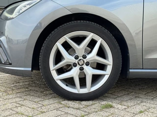 SEAT Ibiza SEAT Ibiza 1.0 TSI FR BUSINESS INTENSE LED Camera Navi Carplay 1e eigenaar - afbeelding nr 34