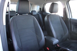 Ford EcoSport Ford EcoSport 1.0 EcoBoost ST-Line Trekhaak | Climate Control | Cruise Control | Navigatie | - afbeelding nr 13