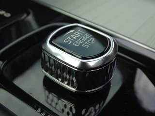 Volvo V60 Volvo V60 2.0 B4 179PK R-Design / 2021 / LED - afbeelding nr 44