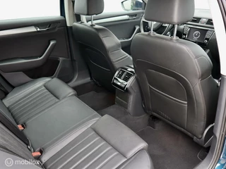 Škoda Superb Skoda Superb Combi 1.6 TDI Automaat Trekhaak LED PDC Leer ACC - afbeelding nr 16