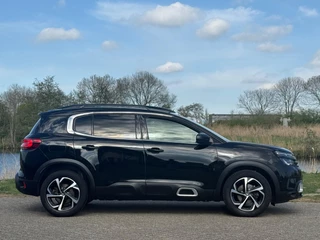 Citroën C5 Aircross Citroen C5 Aircross 1.2 130PK Shine | Perla Nera Black | AppleCarplay/Digitale cockpit/NAV/PDC - Chique! - afbeelding nr 25