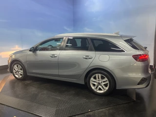 Kia Ceed Sportswagon Kia Ceed Sportswagon 1.0 T-GDi DynamicPlusLine Navi | Clima |Camera |Stoel / Stuur verwarming - afbeelding nr 2