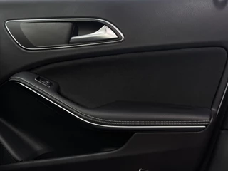 Mercedes-Benz A-Klasse Mercedes-Benz A-Klasse 200 157PK Motorsport Edit. AMG Pano Apple-Carplay Sfeer - afbeelding nr 37