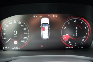 Volvo V60 Volvo V60 2.0 T5 Momentum Scan Line Rijklaar 12MND BOVAG Garantie - afbeelding nr 28