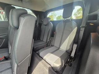 Peugeot 5008 Peugeot 5008 1.2 PureTech Blue Lease Allure 7-Persoons AUTOMAAT | NAVI | CLIMA | PDC | 18