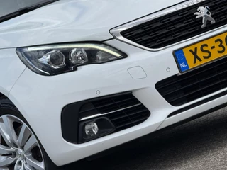 Peugeot 308 Peugeot 308 SW 1.2 PureTech 110PK Executive - Blanc - Panorama - Compleet onderhouden - afbeelding nr 2