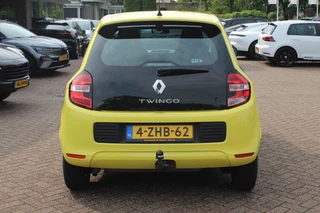 Renault Twingo Renault Twingo 1.0 SCe Authentique / Trekhaak / Radio / Airco / Stuurbekrachtiging / Nette auto! - afbeelding nr 15