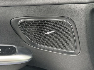 Mercedes-Benz C-Klasse Mercedes-Benz C-klasse 300 e AMG Line Adaptive cruise control Climate control Navi Apple / Android Leder/Alcantara - afbeelding nr 30