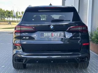BMW X5 BMW X5 xDrive45e M PACK 395pk PANO ECC CAMERA LEDER SPORTVELGEN - afbeelding nr 8