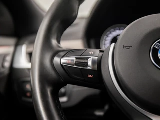 BMW X2 Automaat (NAVIGATIE, M PAKKET, CLIMATE, STOELVERWARMING, LEDEREN SPORTSTOELEN, CAMERA, GETINT GLAS, SFEERVERLICHTING, NIEUWSTAAT) - afbeelding nr 20