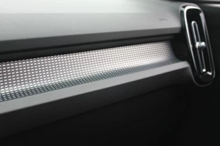 Volvo XC40 Volvo XC40 T4 Recharge R-Design | Parkeercamera | Stoelverwarming | Leder | Electr. Stoelen | Glossy Black | Keyless - afbeelding nr 33