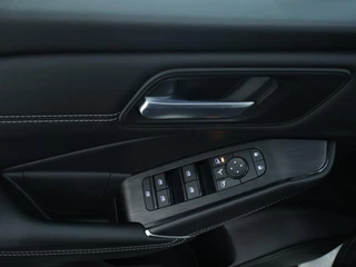 Nissan QASHQAI Nissan Qashqai 1.3 MHEV N-Connecta CarPlay | 360 Camera | Adaptive Cruise | - afbeelding nr 21