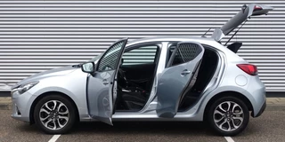 Mazda 2 Mazda 2 1.5i SkyActiv-G GT-M Line I NL-Auto I 1e Eig. I 100% dealer I - afbeelding nr 5