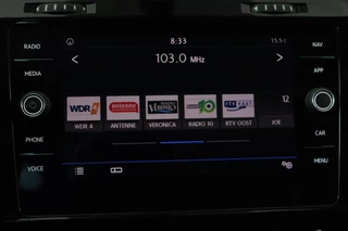 Volkswagen Golf Volkswagen Golf 1.4 TSI Highline | Stoelverwarming | Camera | Full LED | Adaptive cruise | Carplay | Climate control | Parkeerhulp | Bluetooth - afbeelding nr 47