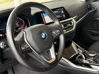 BMW 3 Serie BMW 3-serie 320i Executive Sport Sportstoelen|Sfeer|Dealer Onderhouden - afbeelding nr 19