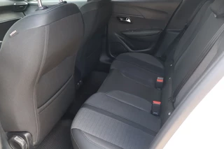 Peugeot 208 Peugeot 208 1.2 PureTech Allure Pack 3D-Display I Carplay I Camera - afbeelding nr 21