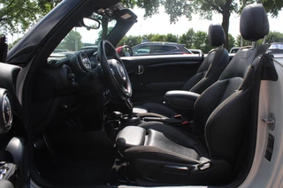 MINI Cooper Cabrio MINI Cooper Cabrio Mini 2.0 John Works Chili / Full options / Camera / JCW Package / Head-up display / DAB / Harman Kardon - afbeelding nr 8