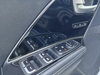 Kia e-Niro Kia e-Niro ExecutiveLine 64 kWh | Stuurwielverwarming | Camera | Navigatie | - afbeelding nr 10