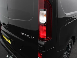 Renault Trafic Renault Trafic 2.0 Blue dC1 150 EDC T29 L2H1 Extra Dubbele Cabine  | Navigatie | Airco | Lichtmetalen velgen | Betimmering | Trekhaak | Camera | Parkeer sensoren | Dab - afbeelding nr 32