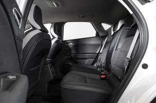 Renault Captur Renault Captur 1.3 TCe 155 PK Edition One - Automaat | Dig. Cockpit | Cruise | PDC | 360 Camera | NAV + App. Connect | ECC | DAB | LM 18