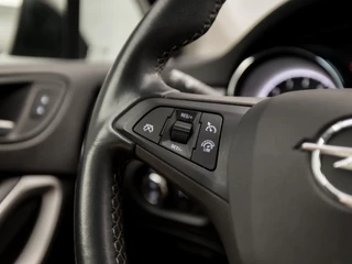 Opel Astra Opel Astra Sports Tourer 1.4 Business Sport 146Pk Automaat (APPLE CARPLAY, NAVIGATIE, CRUISE, SPORTSTOELEN, PARKEERSENSOREN, NIEUWE APK, DAB+, NIEUWSTAAT) - afbeelding nr 18