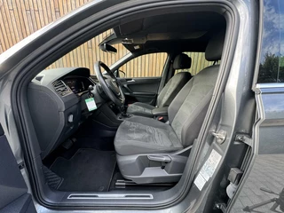 Volkswagen Tiguan Volkswagen Tiguan 1.5 TSI ACT Highline Business R DSG | LED | Trekhaak | Stoelverwarming | Navigatiesysteem | Apple CarPlay | Parkeersensoren voor en achter | Keyless - afbeelding nr 8