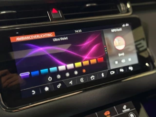 Land Rover Range Rover Evoque Land Rover Range Rover Evoque 2.0 D180 AWD R-Dynamic | Pano | Keyless | Trekhaak | ACC | Meridian | memory seats - afbeelding nr 36