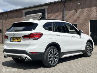 BMW X1 BMW X1 sDrive20i High Executive Edition Head-Up Dak Camera - afbeelding nr 32