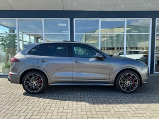 Porsche Cayenne Porsche Cayenne 3.6 GTS | Panorama | Bose | Sportchrono | Navi | Camera | - afbeelding nr 30