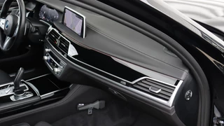 BMW 7 Serie BMW 7 Serie 745e High Executive M-Sport | Stoelventilatie | Head-up | Schuifdak | Harman/Kardon | Laserlight | Soft-Close - afbeelding nr 38