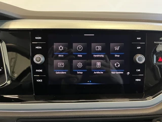 Volkswagen Polo Volkswagen Polo 1.0 TSI AUT 85KW Goal Navigatie Apple Carplay/ Android Auto Adaptive Cruise Control Parkeersensoren Stoelverwarming Virtual Cockpit Climate Control - afbeelding nr 23