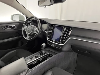 Volvo V60 Volvo V60 2.0 D4 Momentum Maxton-Design *FULL-LED | LEATHER-MICROFIBRE | DIGI-COCKPIT | NAVI-FULLMAP | HEATED-COMFORTSEATS | ECC | PDC | CRUISE | LANE-ASSIST | CARPLAY | 20''ALU * - afbeelding nr 7