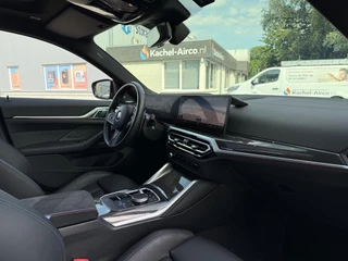 BMW 4 Serie BMW 4-serie Gran Coupé M440i xDrive M-Sport | Carbon | BMW Laser | 360 Camera | Pano | Full M-Performance | Trekhaak | Fabrieksgarantie 09-2026 | - afbeelding nr 16