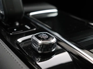 Volvo V60 Volvo V60 T6 PLUG-IN HYBRID ULTRA DARK SCHUIFDAK FULL-LED HEAD-UP DISPLAY - afbeelding nr 20