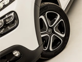 Citroën C3 Citroën C3 1.2 PureTech C-Series Automaat (APPLE CARPLAY, GROOT NAVI, CRUISE, PARKEERSENSOREN, SPORTSTOELEN, LANE ASSIST, LED KOPLAMPEN, NIEUWSTAAT) - afbeelding nr 30