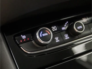 Opel Grandland X (APPLE CARPLAY, GROOT NAVI, STUUR/STOELVERWARMING, CAMERA, LEDER, SPORTSTOELEN, LED KOPLAMPEN, PARKEERSENSOREN, NIEUWE APK, NIEUWSTAAT) - afbeelding nr 10
