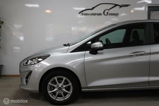 Ford Fiesta Ford Fiesta 1.1 Trend | Navigatie | Cruise Controle | - afbeelding nr 12