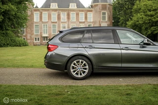 BMW 3 Serie BMW 3-serie Touring 318i Corporate Lease Executive | - afbeelding nr 17