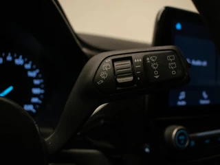 Ford Fiesta Ford Fiesta 1.1 Sport (APPLE CARPLAY,NAVI,LED,CRUISE,PDC,LANE ASSIST,SPORTSTOELEN,NETTE STAAT) - afbeelding nr 12