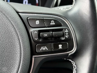 Kia e-Niro Kia e-Niro Edition 64 kWh Facelift Trekhaak Stoel/Stuurwielverwarming Camera Navigatie DAB 3-Fase - afbeelding nr 15