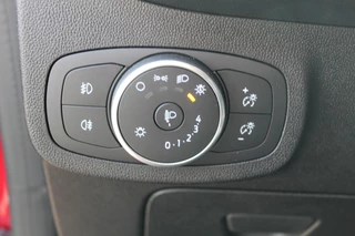 Ford Fiesta Ford Fiesta 1.0 EcoBoost Titanium , 100pk Climate control , Camera , Voorruit verwarming , Cruise control B en O audio , Park Asist , - afbeelding nr 8