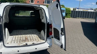 Peugeot Partner Peugeot Partner 1.6 HDI 73KW 99PK EURO 6 NAVIGATIE/ AIRCO/ CRUISE CONTROL/ PDC/ - afbeelding nr 13