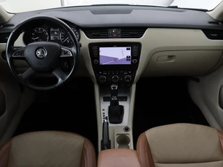 Škoda Octavia Skoda Octavia 1.2 TSI Elegance | Panoramadak | Leder |  Stoelverwarming | Xenon | Navigatie | Climate control | Keyless | Bluetooth | Cruise control - afbeelding nr 7