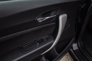 BMW 1 Serie BMW 1-serie 118i Executive, NAP, LED, 18 Inch M-Sport, Navi - afbeelding nr 30
