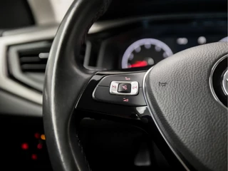 Volkswagen Polo (APPLE CARPLAY, CLIMATE, LM VELGEN, SPORTSTOELEN, PARKEERSENSOREN, CRUISE, NIEUWE APK, NIEUWSTAAT) - afbeelding nr 18