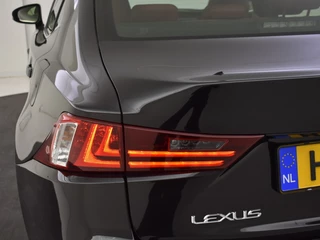 Lexus IS - afbeelding nr 10