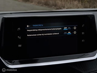 Peugeot 2008 PEUGEOT 2008 1.2 PURETECH AUTOMAAT/CAMERA/FULL LED/KEYLESS/CARPLAY/LANE ASSIST/16''LMV - afbeelding nr 25