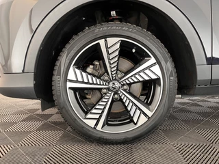 MG ZS EV MG ZS EV Luxury 45 kWh (INCL-BTW) *PANO | FULL-LEATHER | CCS-FASTLOADER | KEYLESS | NAVI-FULLMAP | ADAPTIVE-CRUISE | CAMERA | HEATED-SPORTSEATS | CARPLAY | BLINDSPOT | DAB | LANE-ASSIST | 17
