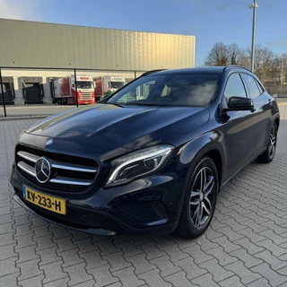 Mercedes-Benz GLA Mercedes GLA-klasse 180d / Panoramadak / DEALER ONDERHOUD ! - afbeelding nr 1